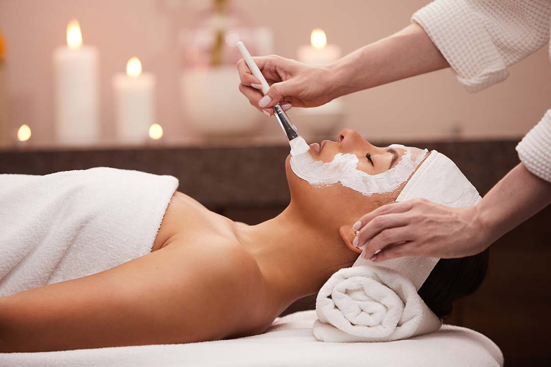 Face Bleach + Facial(worth 65) + Eyebrows Thread/wax